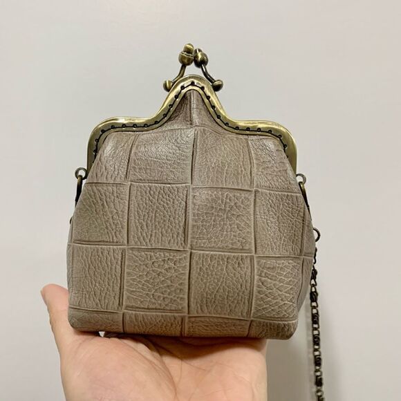 Chic Handsewn Genuine Embossed Leather Castle Shaped & Coin Purse with Chain - Picture 7 of 14